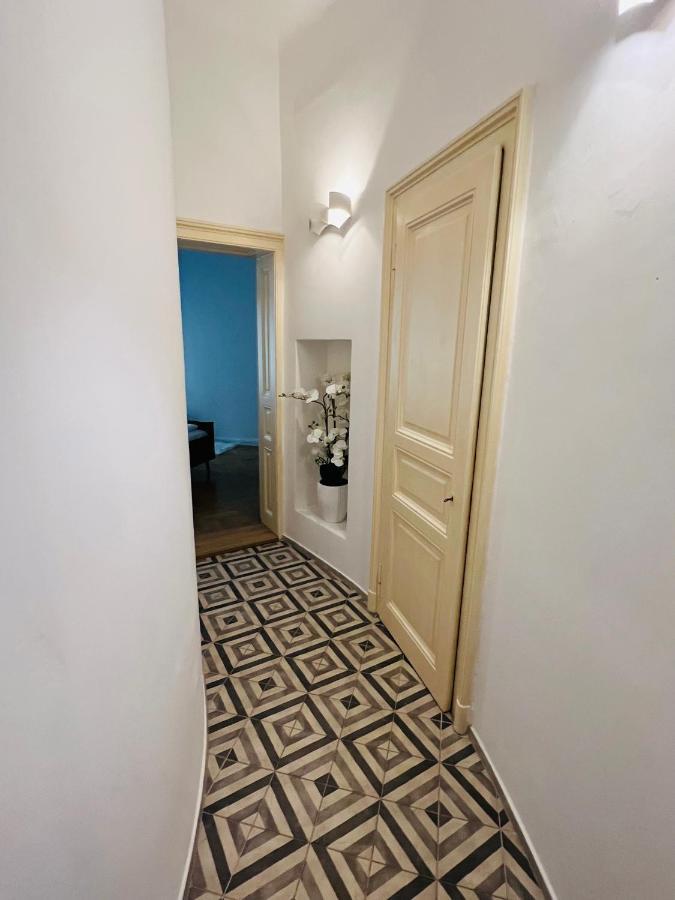 Beautiful Condo At The Old Town 브라티슬라바 외부 사진