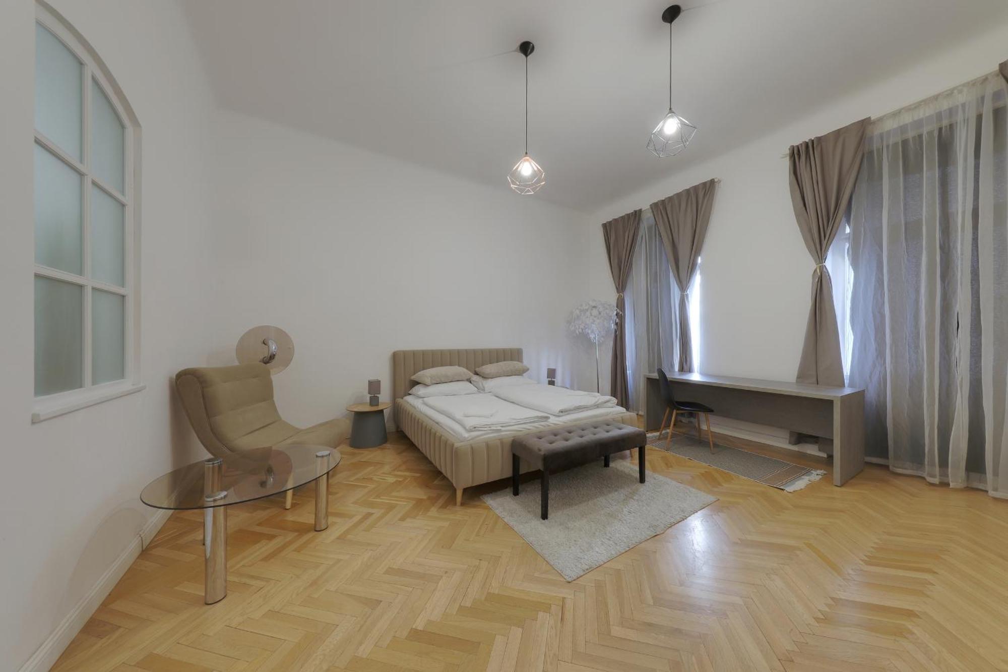 Beautiful Condo At The Old Town 브라티슬라바 외부 사진