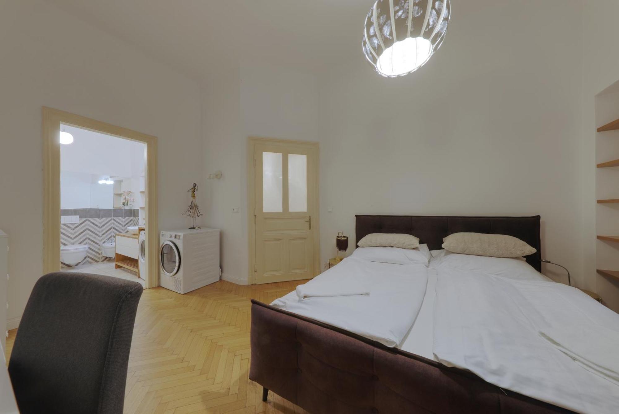 Beautiful Condo At The Old Town 브라티슬라바 외부 사진