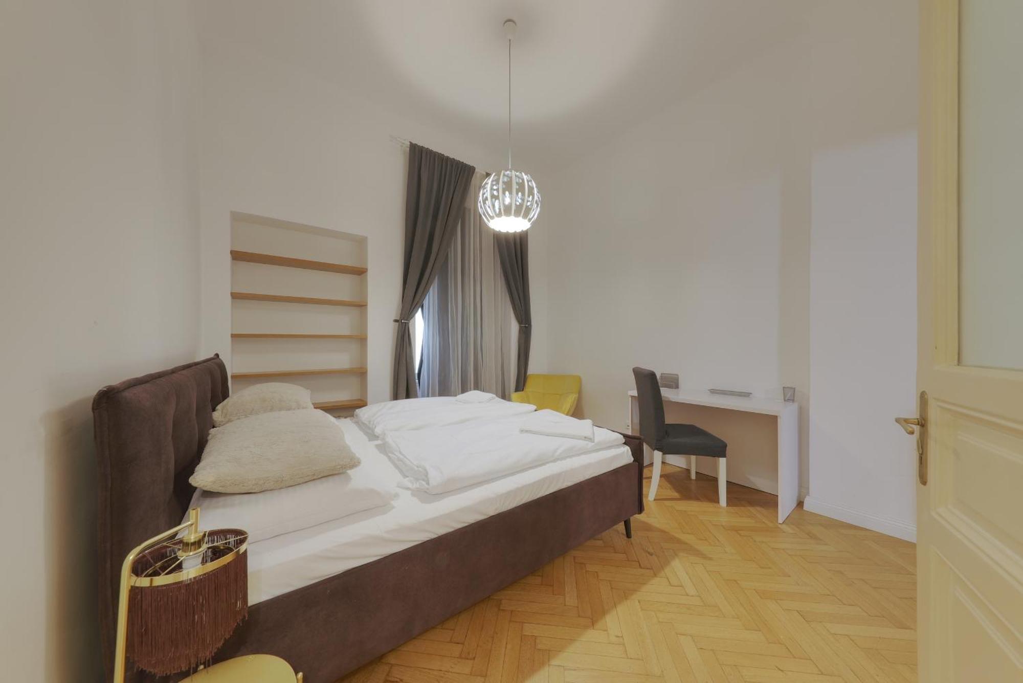 Beautiful Condo At The Old Town 브라티슬라바 외부 사진