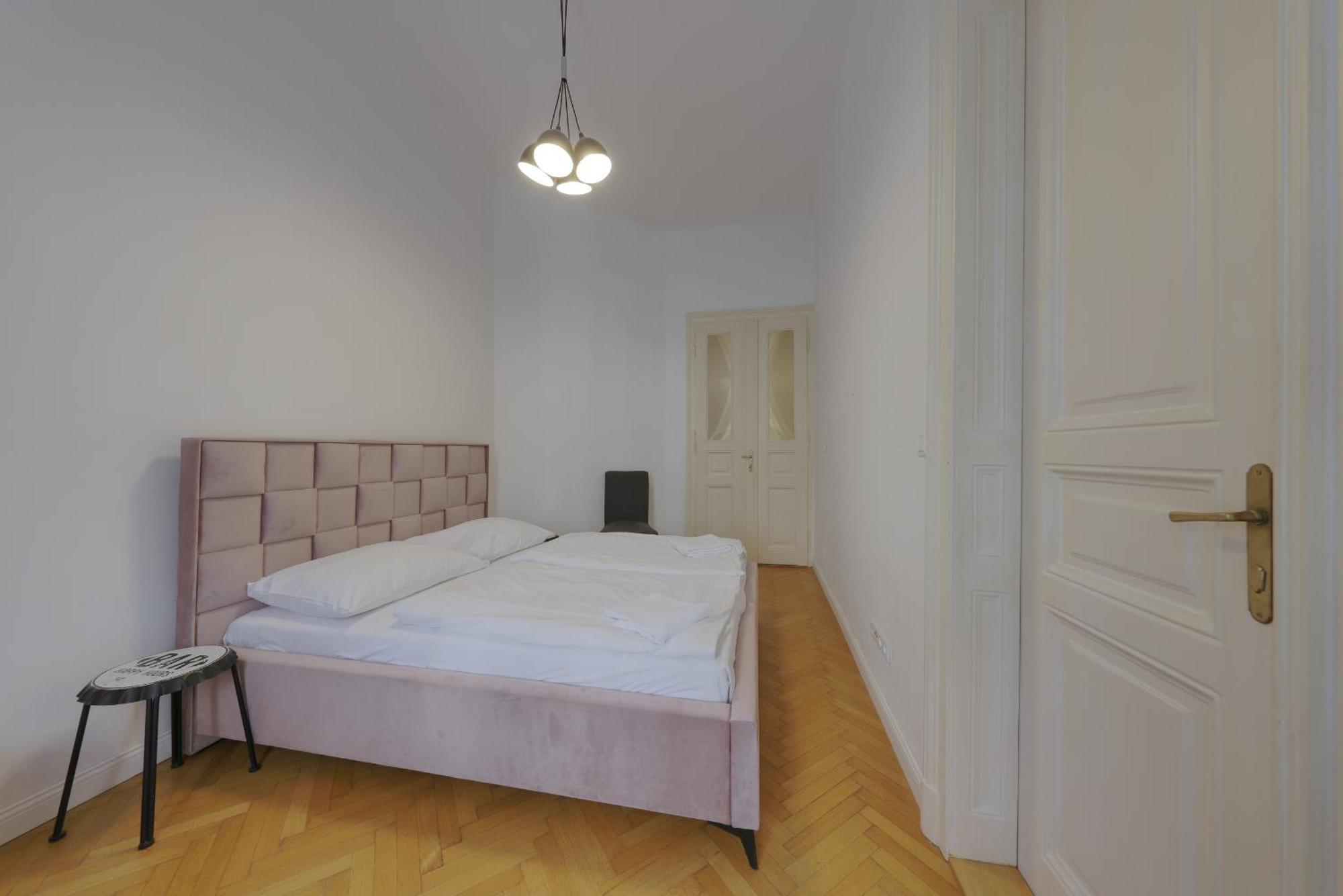 Beautiful Condo At The Old Town 브라티슬라바 외부 사진