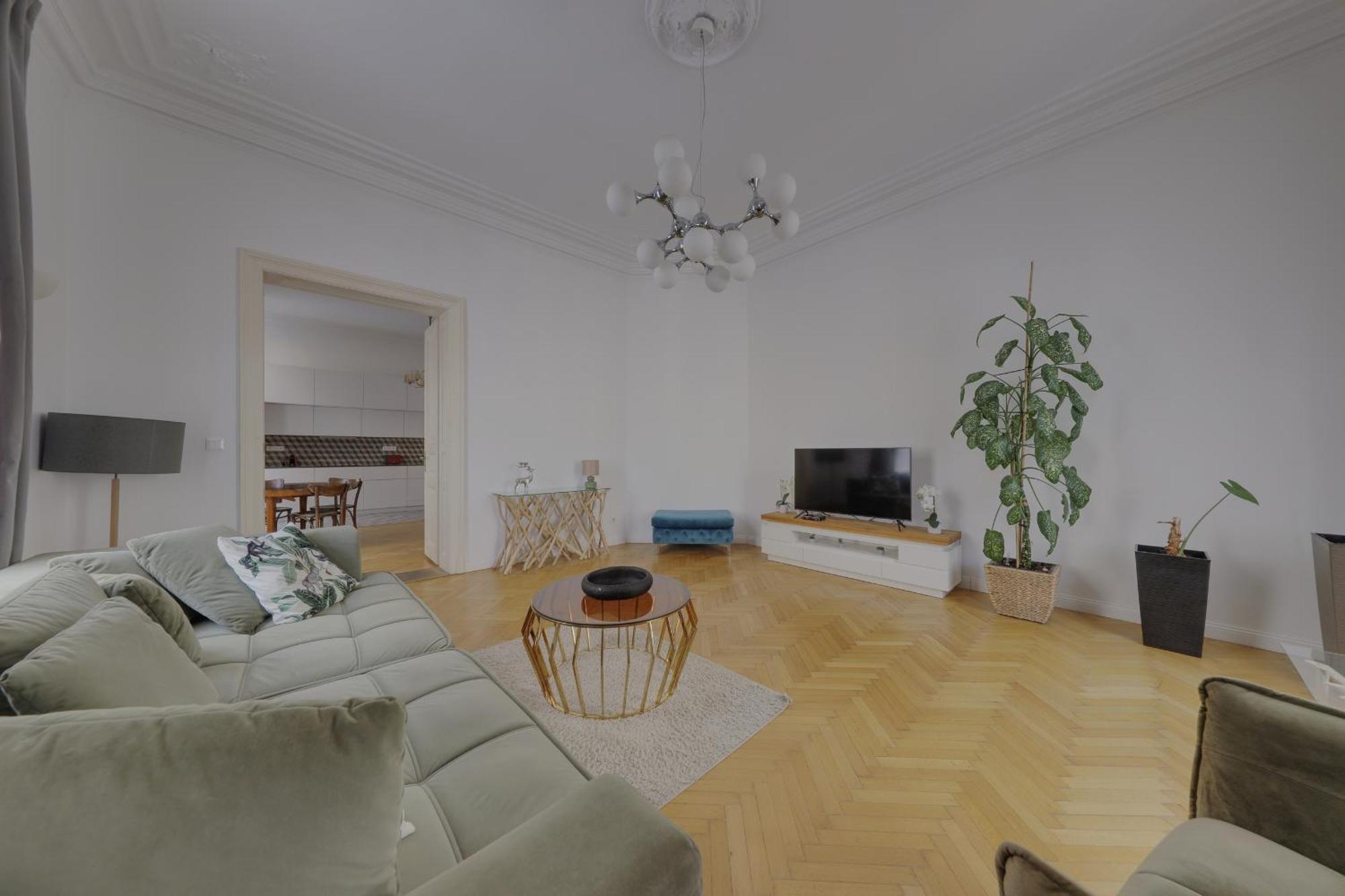Beautiful Condo At The Old Town 브라티슬라바 외부 사진
